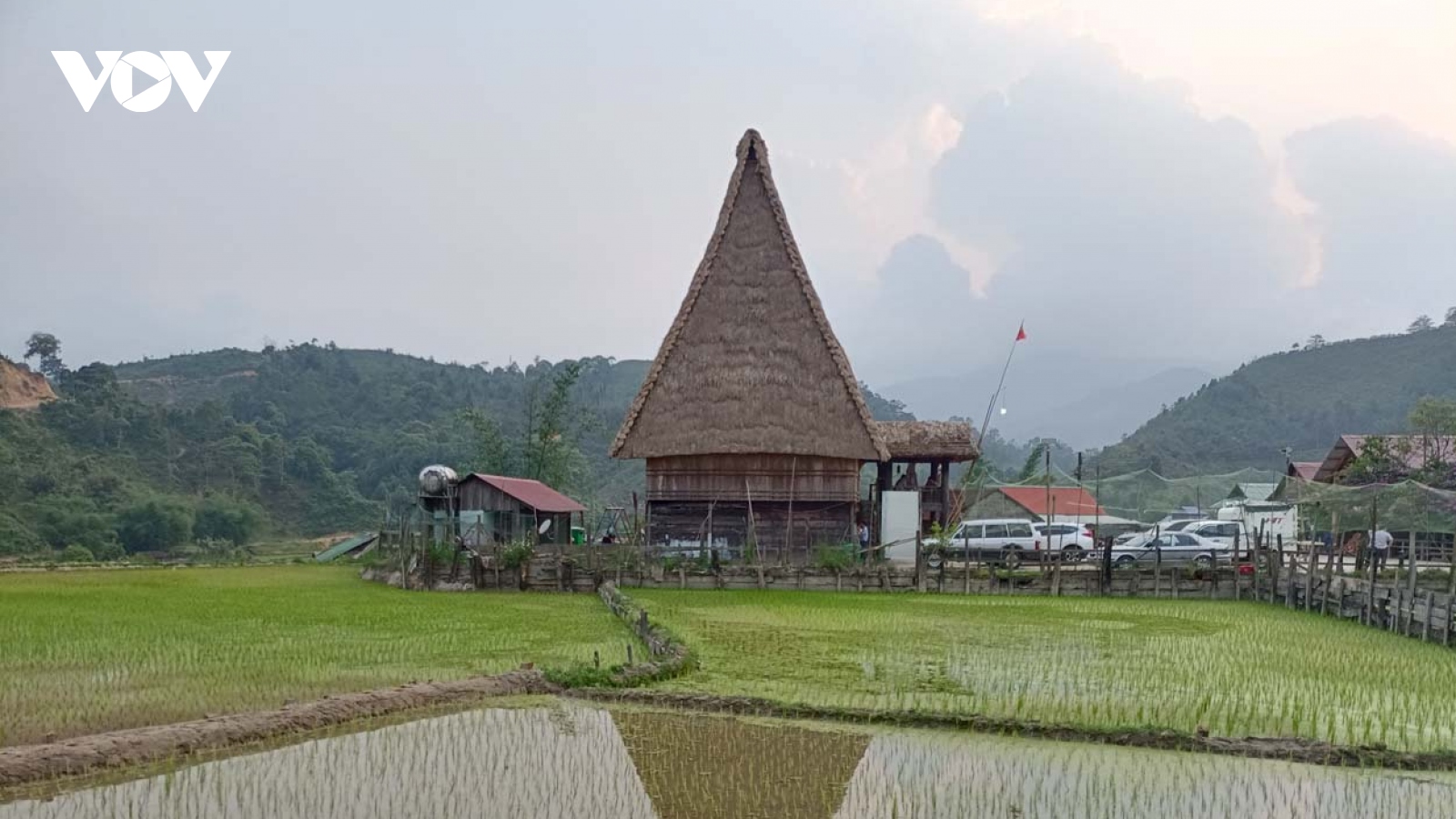 Ra mắt làng du lịch cộng đồng Vi Rơ Ngheo của người Xơ đăng